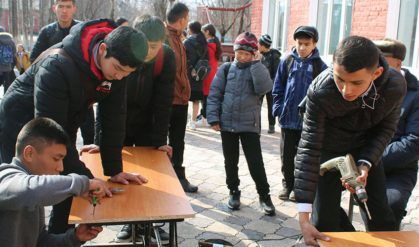 Young people taking part in the 'skilful hands' campaigns