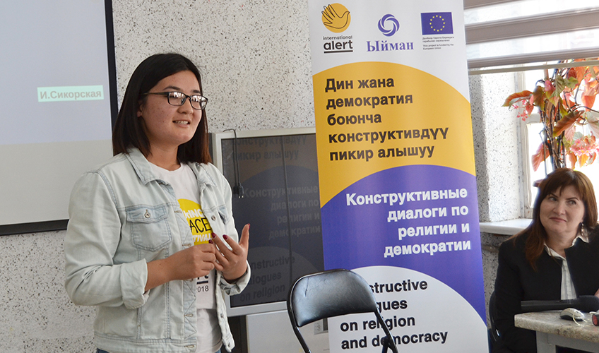 Malika Kartanbaeva addresses a discussion club in her home town of Tokmok